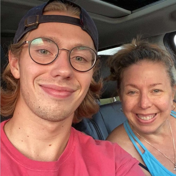 Meet your Posher, Benjamin - Picture 5 of 6